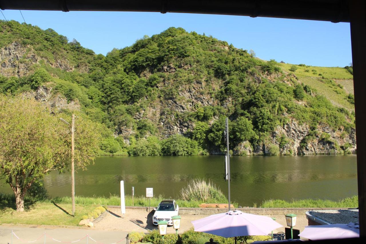 Hotel Alt Reinsport Piesport Exterior foto