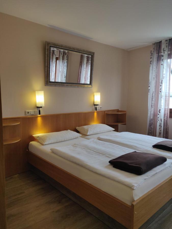 Hotel Alt Reinsport Piesport Exterior foto